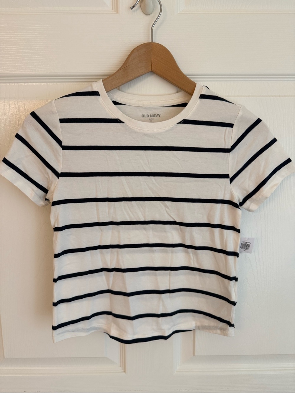 Old Navy White & Black Stripe Short Sleeve Tee